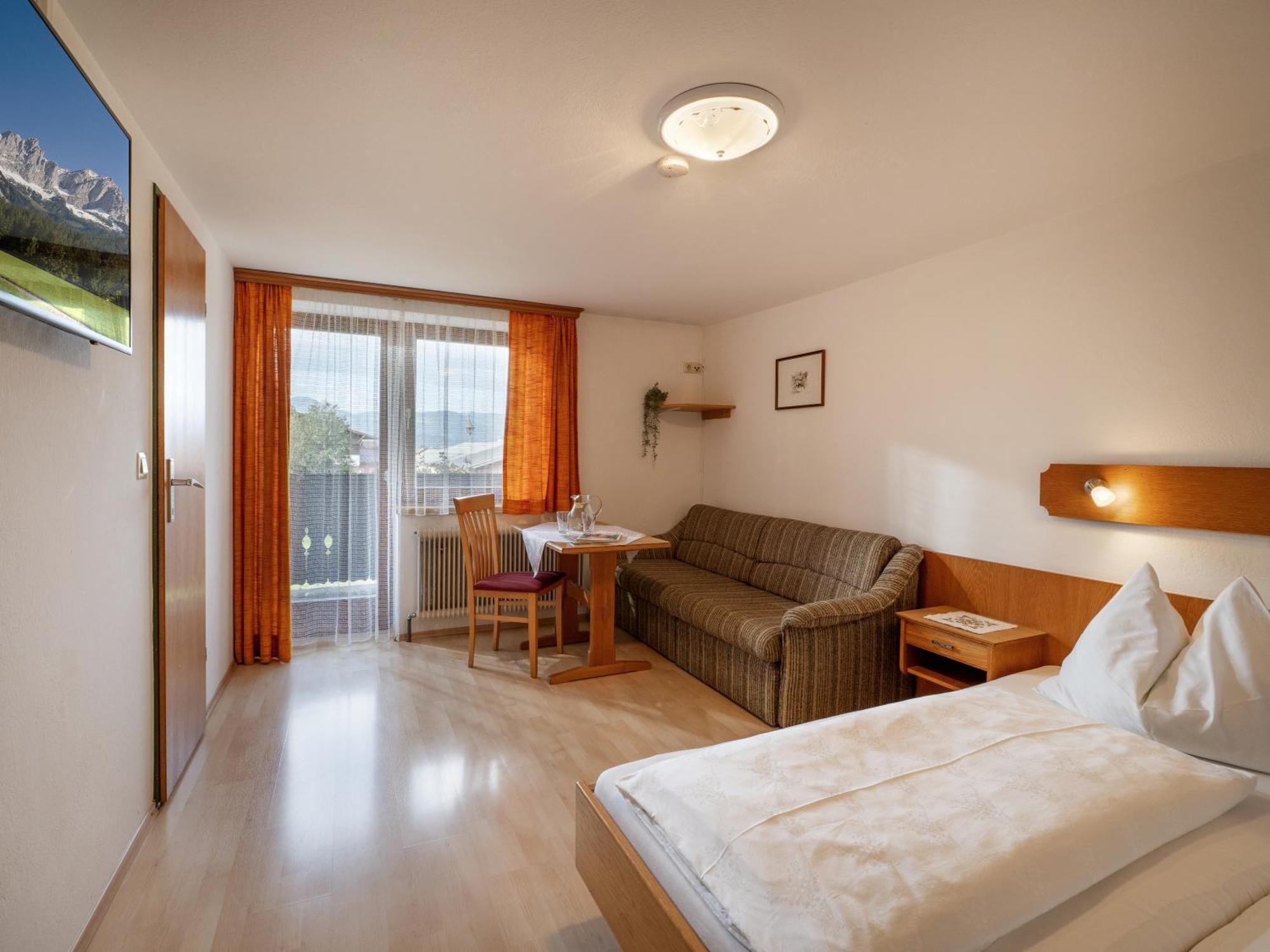 Apartment-Pension Schmiedererhof Sankt Johann in Tirol Ngoại thất bức ảnh