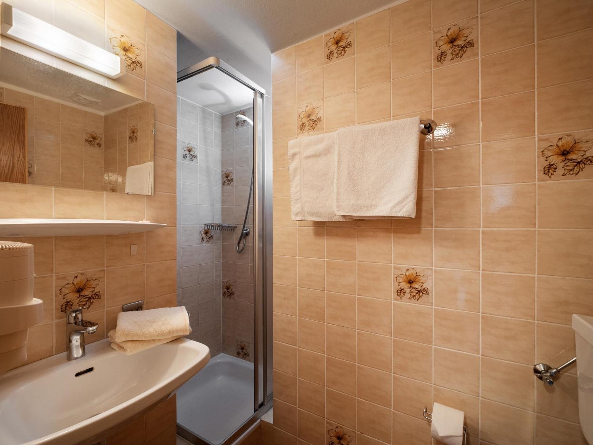 Apartment-Pension Schmiedererhof Sankt Johann in Tirol Ngoại thất bức ảnh